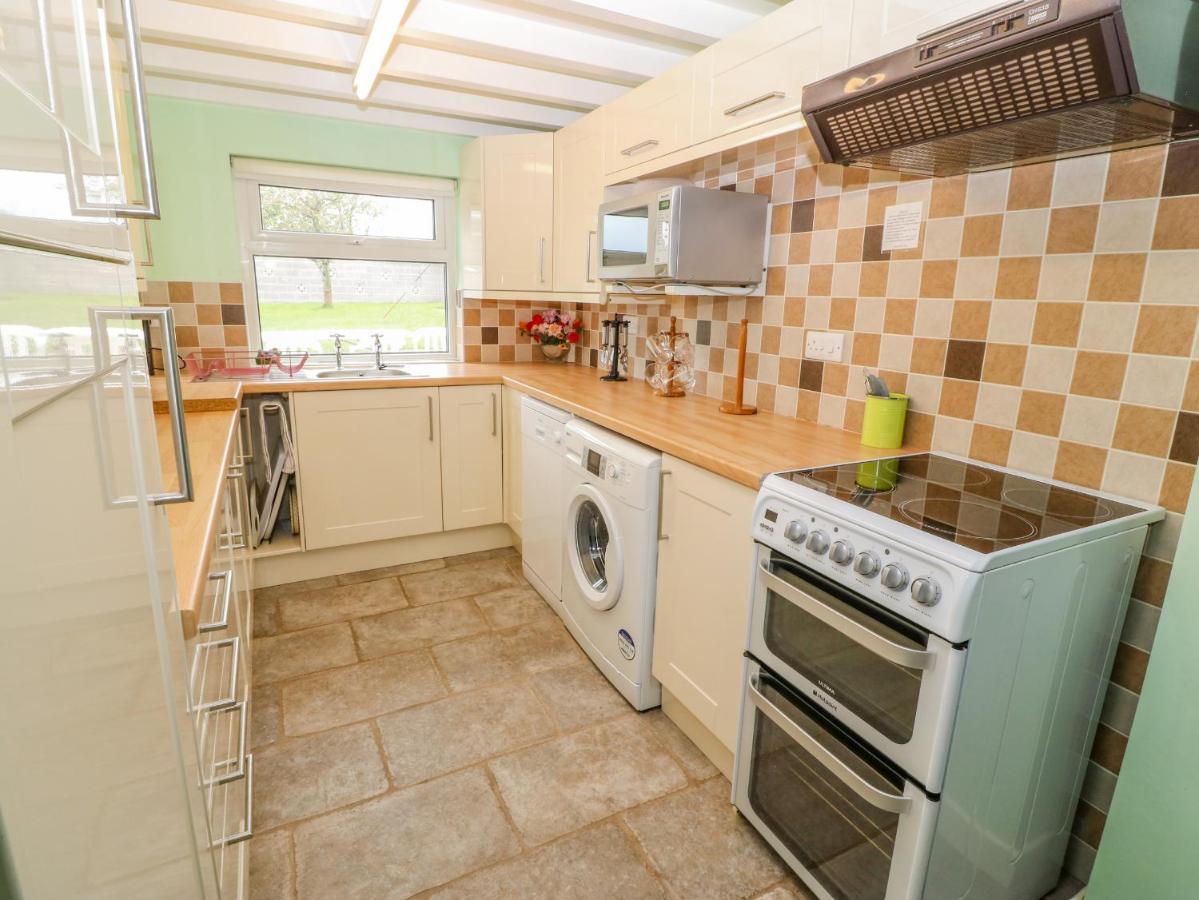 Villa Tir Bedw Ederyn Exterior foto